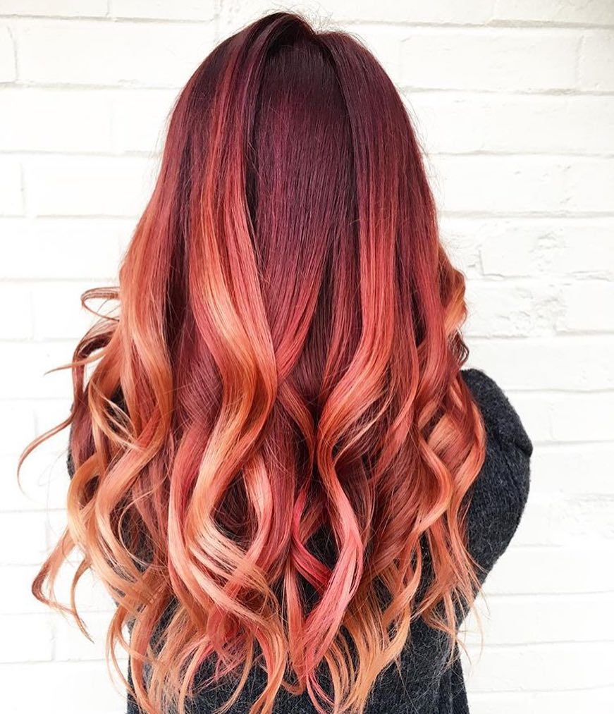 Balayage toni del rosso - Instagram: @hairwaytokale